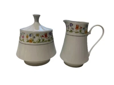 Crema y azucarero Crown Ming SUSAN con tapa multicolor floral usado en excelente estado Foto 1 de 4