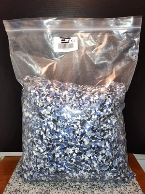 Chips de color decorativos para revestimiento de hormigón. Aditivo mezcla gris. 5 Ibs. Foto 1 de 4