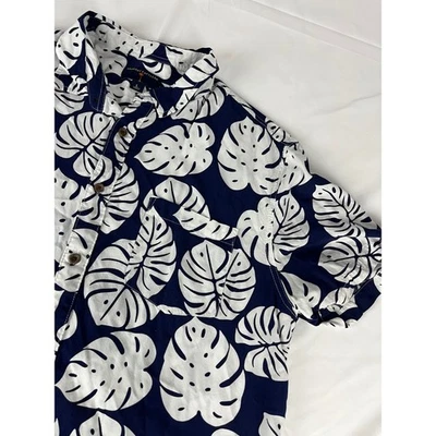 Camisa Margaritaville Para Hombres Abotonada Grande Azul Marino Blanco Tropical Hoja Aloha Foto 1 de 4