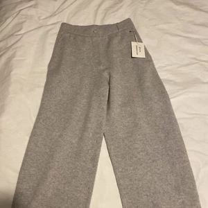 Guest In Residence Cashmere Tailored Trousers - Picture 1 of 6