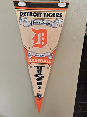 DETROIT TIGERS COOPERSTOWN  MLB 12X30 VINTAGE BASEBALL FELT PENNANT 1/4/24 - Image 1 of 2