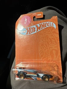 Hot Wheels Orange Chrome Gazella R (2020) Mattel Die-Cast Toy Car 6/6 - Picture 1 of 3