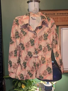 Devonette Polytron Cuello de Daga Abotonada Poliéster Camisa Plantas Cintura Cintura Cintada - Imagen 1 de 12