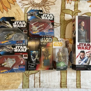 Nachlass Verkauf Auktion Star Wars Spielzeug Konvolut Neu Hot wheels Disney - Bild 1 von 24