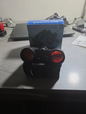 New 4x30 Binoculars  Quick Focus Ruby Coated With/Case  - Image 1 of 3