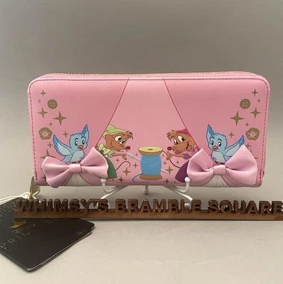 Cartera Loungefly Disney Cenicienta Costura Rosa Vestido/Ratones NUEVO Foto 1 de 4