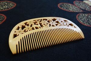 Japanese hair comb Tsuge Boxwood Deer and Maples design handmade JAPAN F/S