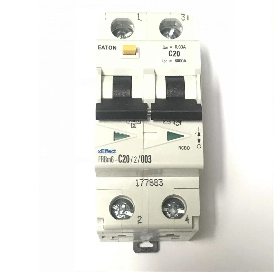 Eaton 177883 Interruttore magnetotermico differenziale classe AC 2 poli 20A-0.03 - Immagine 1 di 1