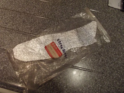 CENTRO PROTECTOR TÉRMICO ORIGINAL SUZUKI NOS 45546 20A00 20A01 RG500 RG400 RG 500 400 Foto 1 de 3