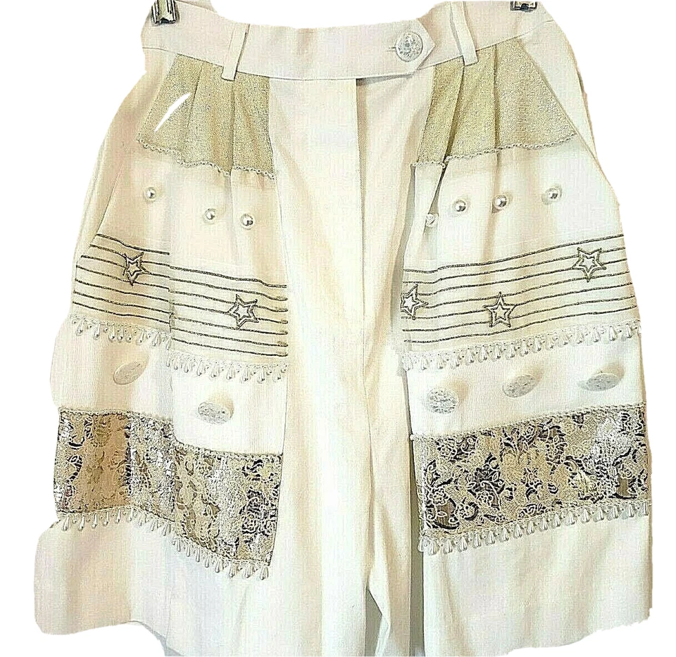 VTG The Icing Womens White Beaded and Gold Trim Embellished  High Rise Shorts 12 - Image 1 of 4