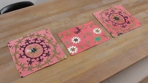 Funda de almohada Suzani uzbeko JUEGO de 3 piezas 13.78"" x 14.17"" ENVÍO RÁPIDO 10181 - Imagen 1 de 10