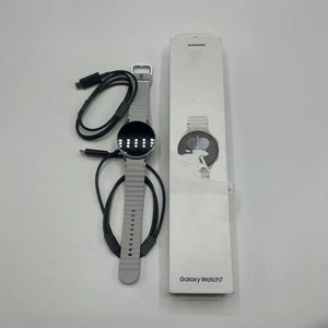 Samsung Galaxy Watch7 44mm Smartwatch, Aluminium, Bluetooth, Silber - Bild 1 von 5