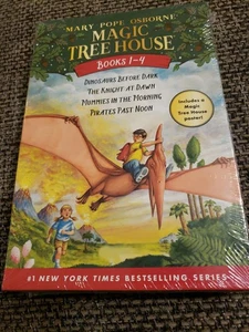 Magic Treehouse Bücher 1-4 von Mary Pope Osborne, neu im Karton - Bild 1 von 3