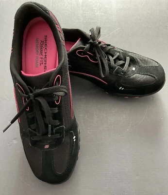 Skechers Mujer Calce Relajado Espuma con Memoria Talla 9 Foto 1 de 4