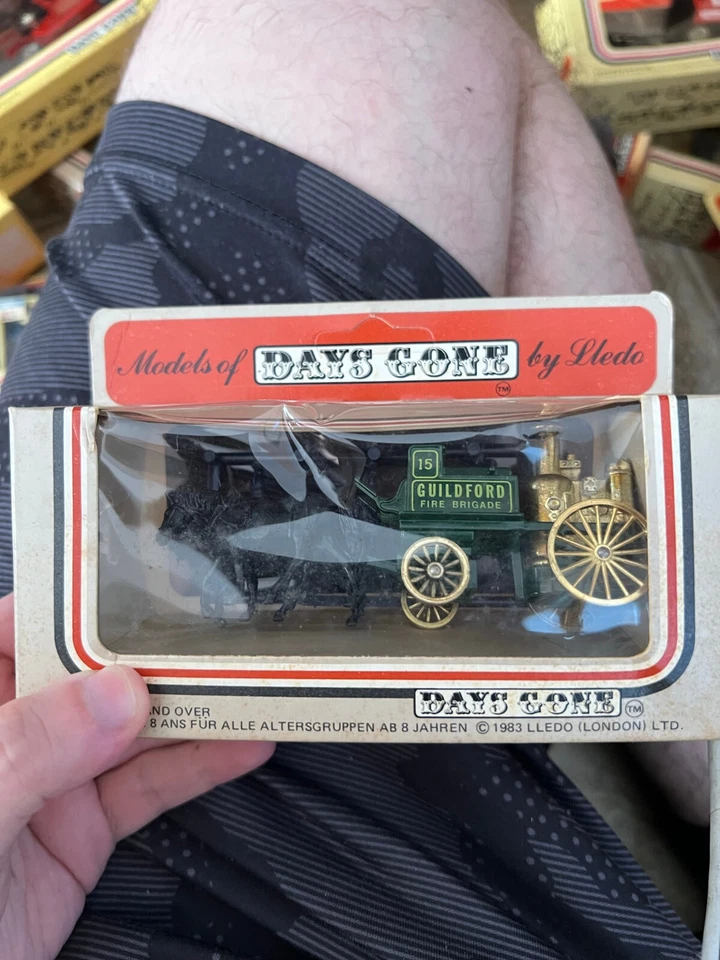 lledo days gone 16 guildford fire brigade - Image 1 of 1