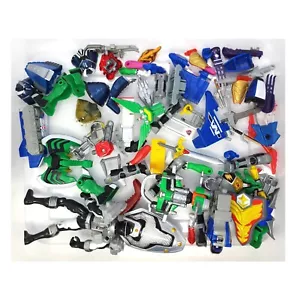 Mighty Morphin Power Rangers - Megazord Figuren Teile Lot - Waffenrüstung - Bild 1 von 1