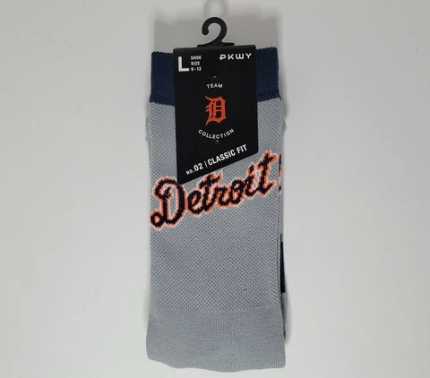 PKWY MLB Socks Detroit Tigers Size Large Men's Shoe Size 6-12 Gray Pair New Cover