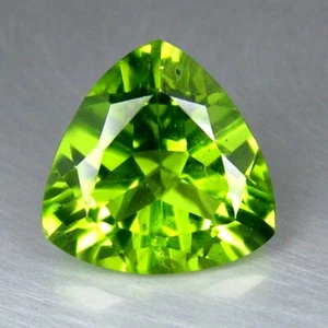 1.92 Ct Fabulous Top Lustrous Unheated Pakistan Peridot Gemstone - Picture 1 of 3