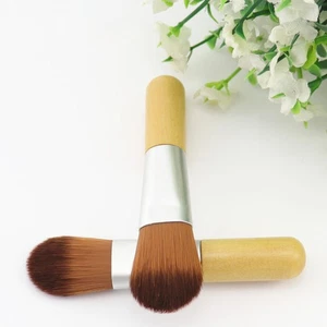 2 Pezzi Pennello Fondotinta Crema Pennelli Trucco Senza Cuciture Viaggio Mini Cosmetico - Foto 1 di 11