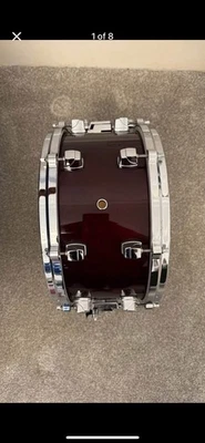 Yamaha maple snare drum hand crafted 13in x 6in Japan Burgundy maple - Image 1 of 4