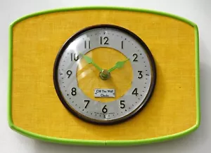 NEU 23cm Mid Century Stil gelbe Wanduhr - Retro Vintage französische Formica Geschenk - Bild 1 von 3