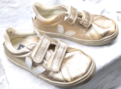 Zapatillas Veja Oro Gancho Lazo Juvenil Talla 2 Buen Estado Usable Foto 1 de 4