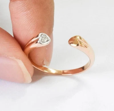 Stunning Heart Shape Cuff Band In 10K Rose Gold With Single 0.03CT Real Diamond - Image 1 of 4