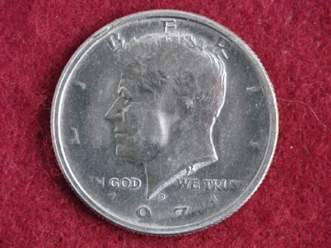1971-D Kennedy Half 1/2 Dollar Major Struck Thru Grease Error - BU Cover