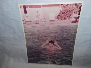 VINTAGE JUDY GARLAND PHOTO - LOT 42 - Picture 1 of 2