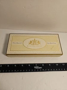 Buckingham Palace Fine White Hyacinth English Soap 3 Bars 150g/5.2 oz NIB - Picture 1 of 5