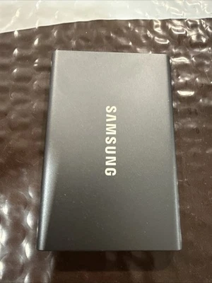Samsung T7 MU-PC2T0T 2TB Portable SSD - Titan Gray opened box 100% good health - Image 1 of 3