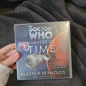 CD Audiobook Doctor Who BBC Harvest of Time Alastair Reynolds 2013 G Beevers - Picture 1 of 5