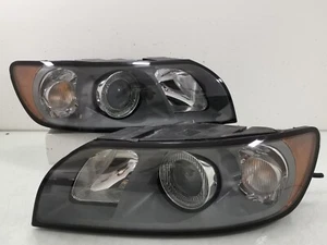 Volvo S40 V50 Headlight Assembly HALOGEN 2004-2007 Front Head Lamp Light 1pair - Picture 1 of 14