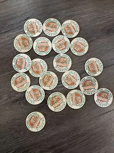 Lot Of 20 vintage valencia orangeade peru dairy orange juice bottle cap peru il - Picture 1 of 3