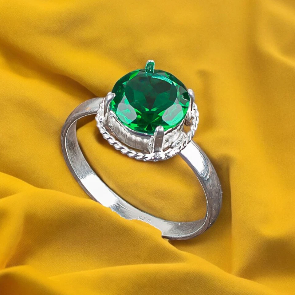 Anillo de mujer de plata de ley 925 con piedras preciosas verdes esmeralda creado en laboratorio todas las tallas DA Foto 1 de 4