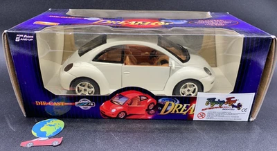 Dream Car VW New Beetle 1998 ,modello in scala 1:24, (1712) , vintage - Immagine 1 di 4