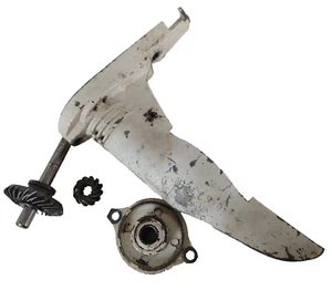 Unité inférieure 1.5/2/3/4HP Johnson 0389066 0383716 0385236 0313608 0383341 n°4 - Photo 1 sur 7