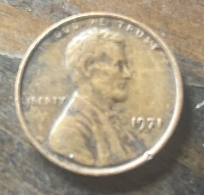 1971 Penny, No Mint Mark, Multiple strike Errors On Reverse - Image 1 of 4