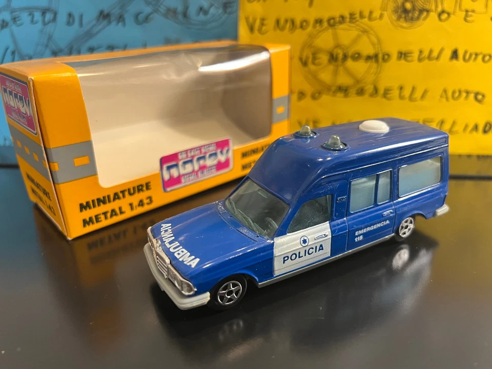 1/43 Norev Jet-Car Mercedes Binz Ambulancia Policia ambulance police ambulanz - Immagine 1 di 1