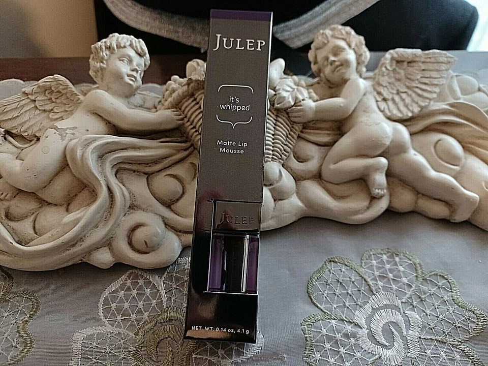 MOUSSE LABIAL MATE BATIDA JULEP IT'S - POCIÓN DE AMOR - NUEVA EN CAJA - 0,14 OZ. Foto 1 de 1