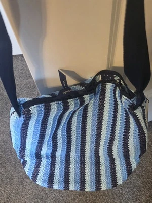 Bolso Vera Bradley Bucket Nuevo con Etiquetas Foto 1 de 4