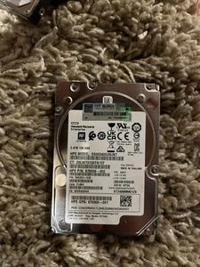 HPE 2.4TB 10K 12G SFF 2.5" SAS SC HDD 876939-002 EG002400JWJNT - Photo 1/2