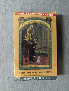 A Series of Unfortunate Events The Austere Academy by Lemony Snicket 2001 SEALED - Foto 1 di 6