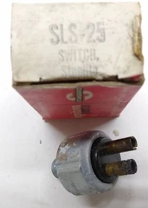 Standard SLS25 Stoplight Switch Fit GM Chrysler Hudson Jeep Willys 1937-40s-50s - Picture 1 of 3