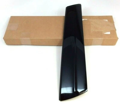 10-17 Chevrolet Equinox rear passenger black liftgate D Pillar Molding new OEM - Image 1 of 4