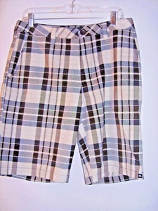Quicksilver Size 32 Plaid Casual Shorts - Picture 1 of 3