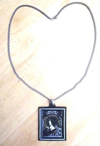 LUCID LINES VINTAGE 1973 STERNZEICHEN 3D BILD HALSKETTE MIT 25 ZOLL KETTE - Bild 1 von 2