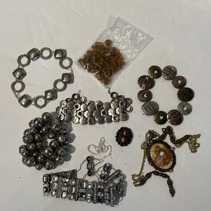 Jewelry Crafters Bead Lot Metal Glass Rhinestone Variety Pieces - Picture 1 of 11