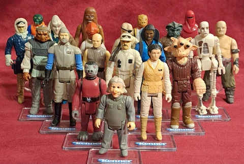 Vintage-Star Wars-Original-Lot of 20-Figures-Kenner-1977 -1984-ANH-ESB-ROTJ Cover