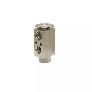 Expansion Valve IHC Behr 830.42015BE 3660853C2 - Picture 1 of 3